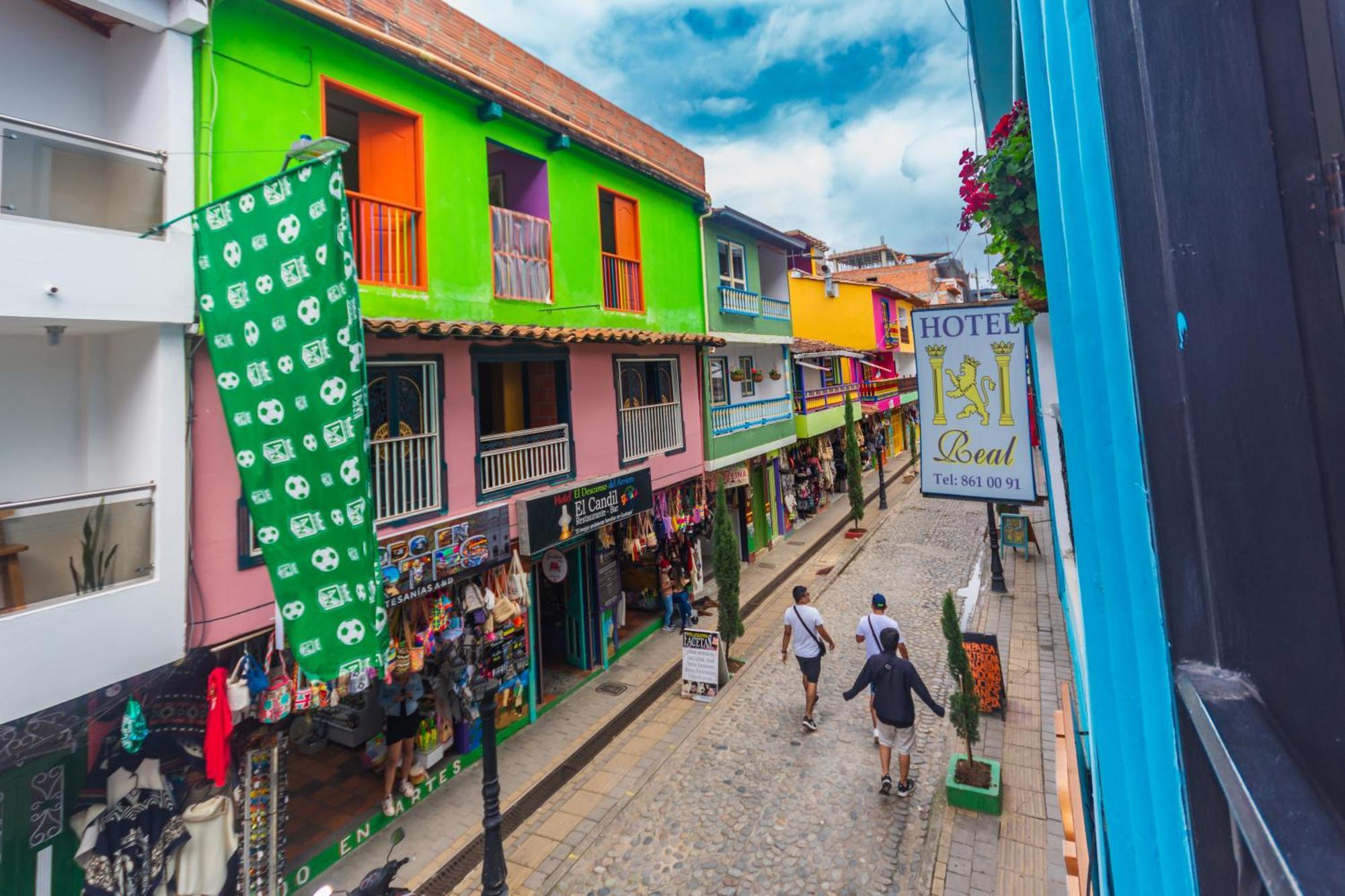 Hotel Real Guatape Exterior photo
