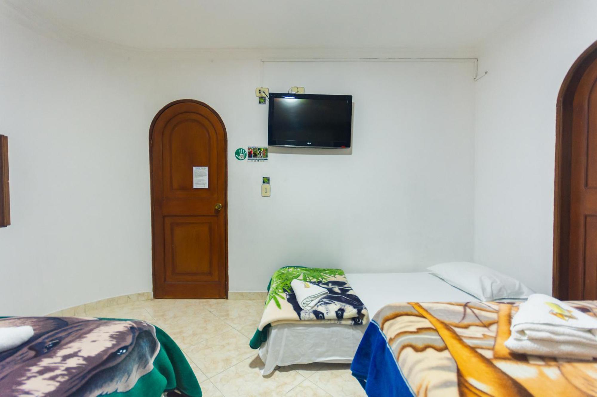 Hotel Real Guatape Exterior photo