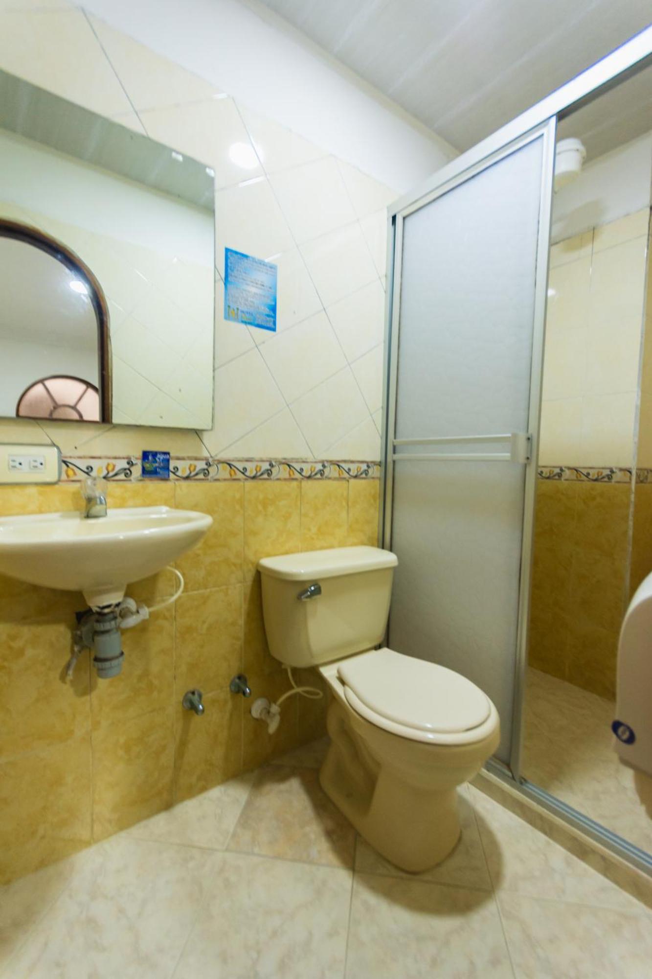 Hotel Real Guatape Exterior photo