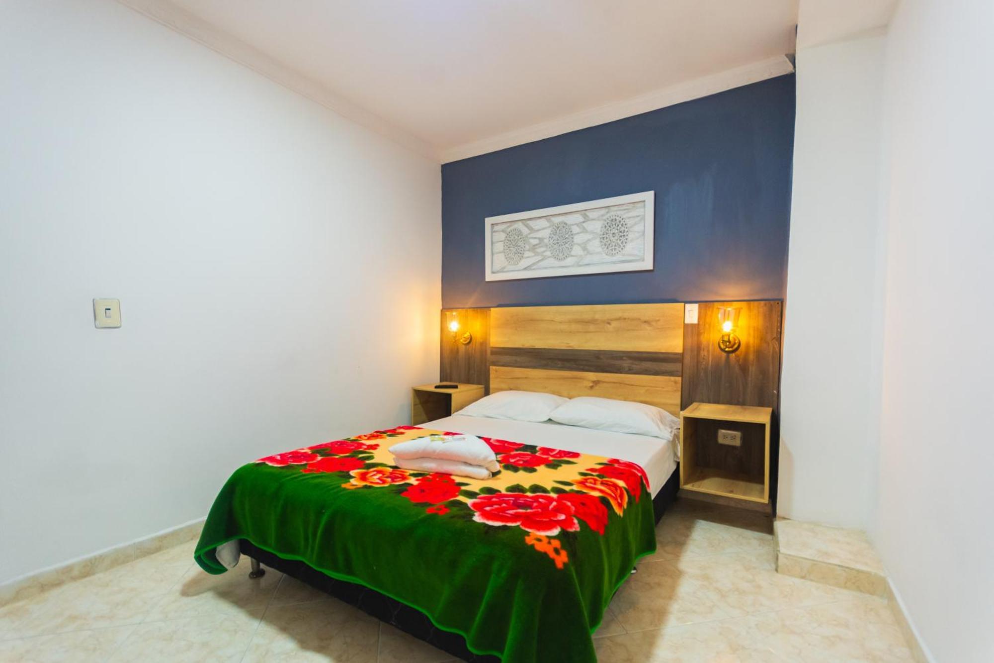 Hotel Real Guatape Exterior photo