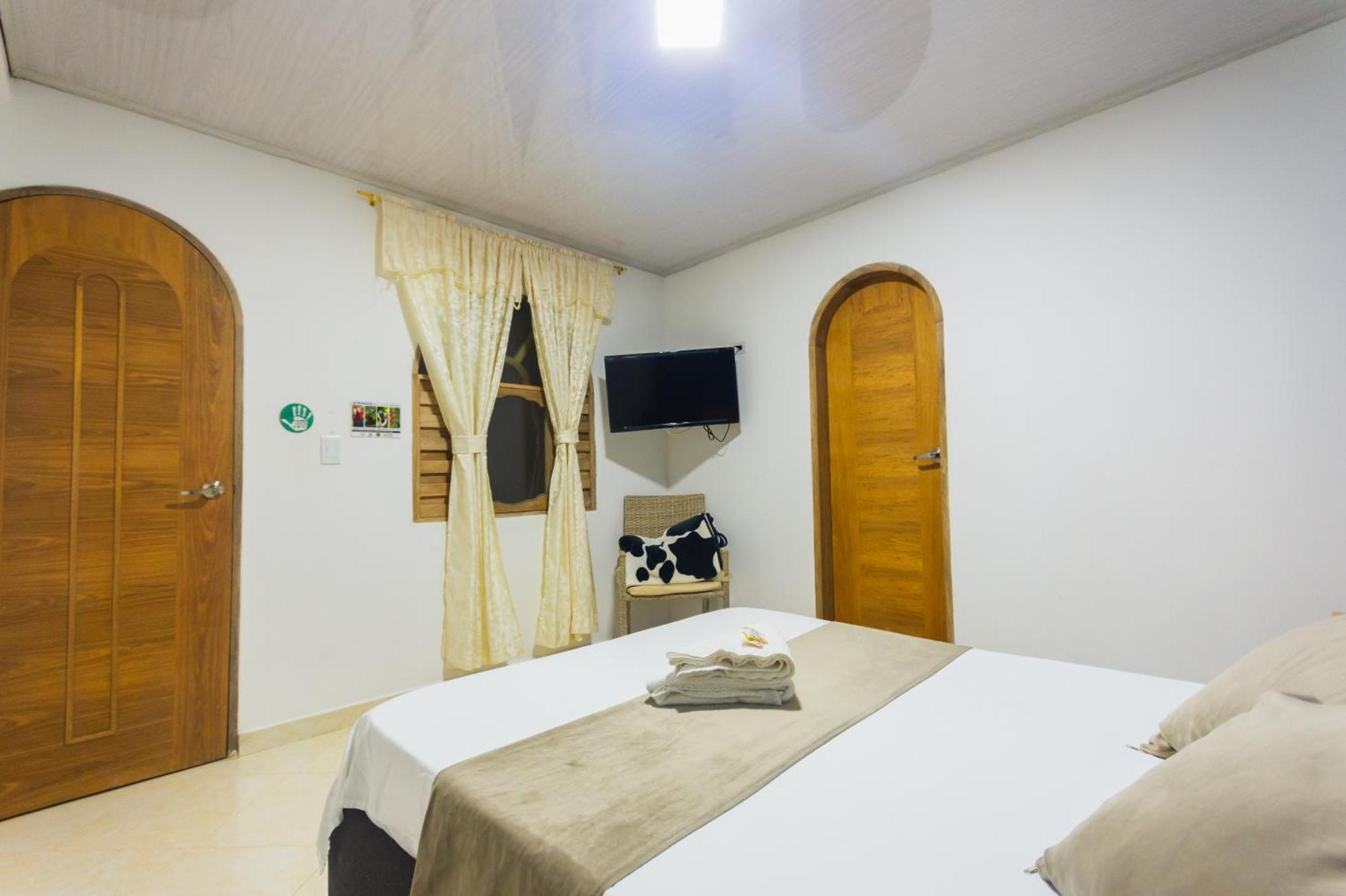 Hotel Real Guatape Exterior photo