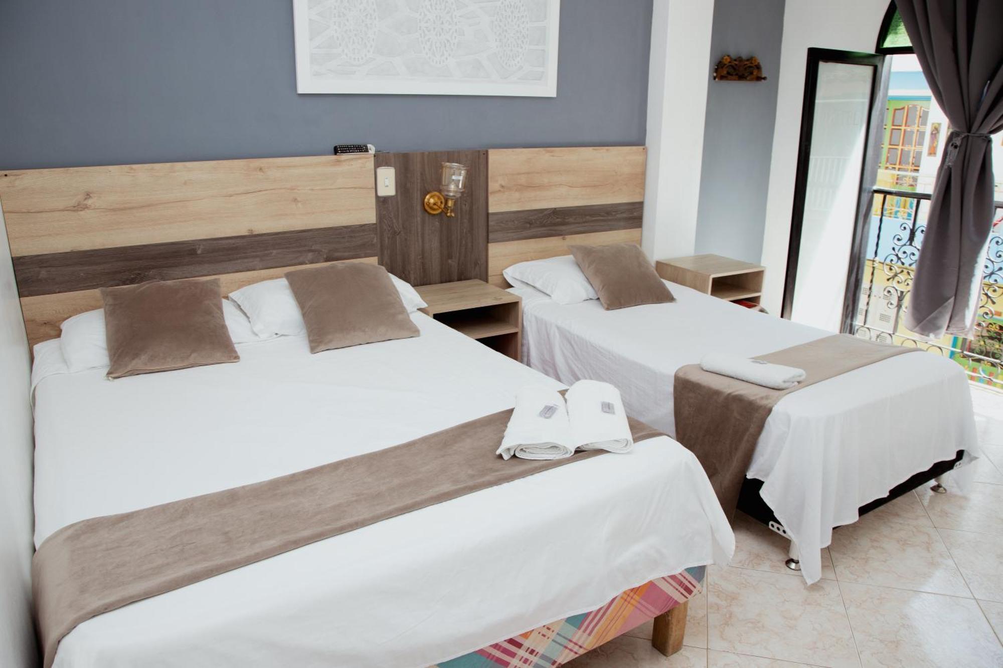 Hotel Real Guatape Exterior photo