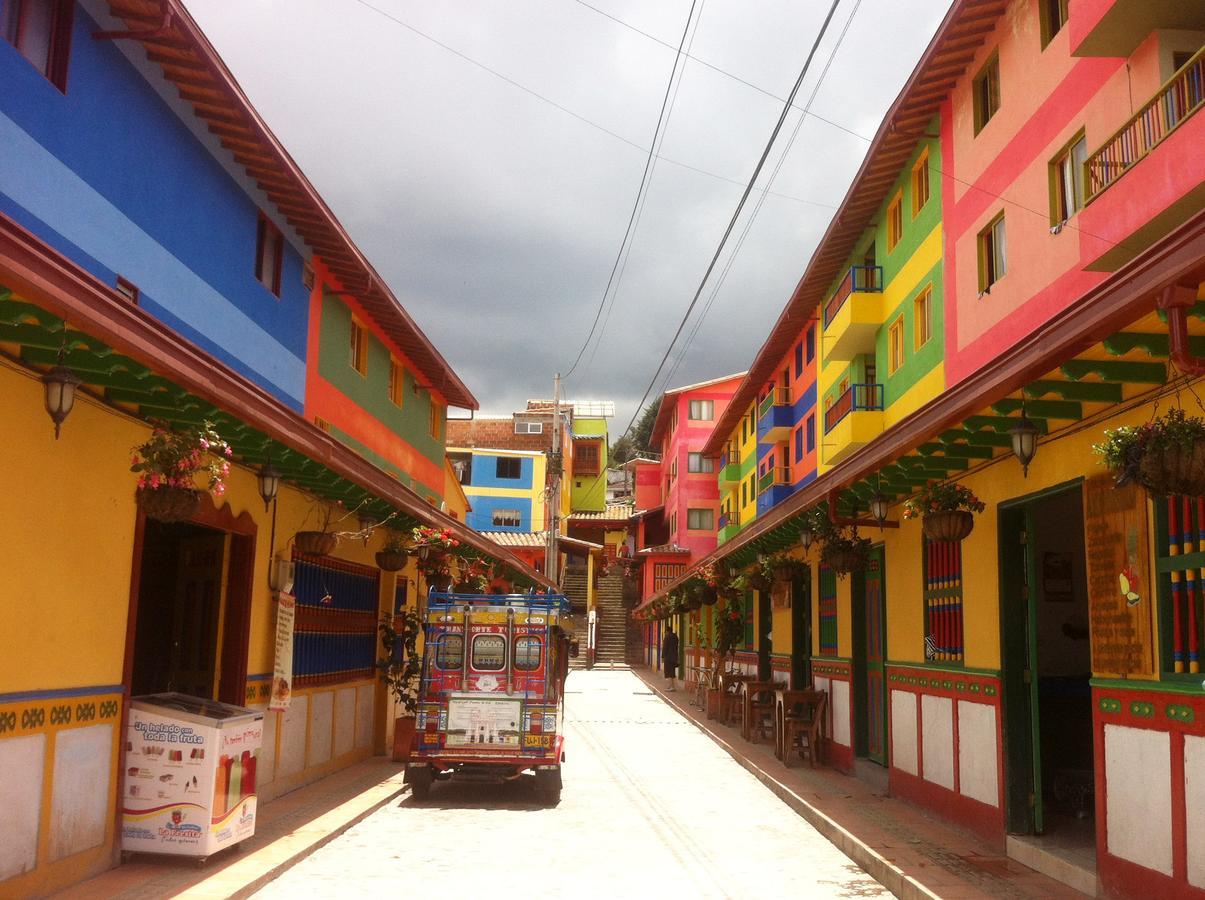 Hotel Real Guatape Exterior photo